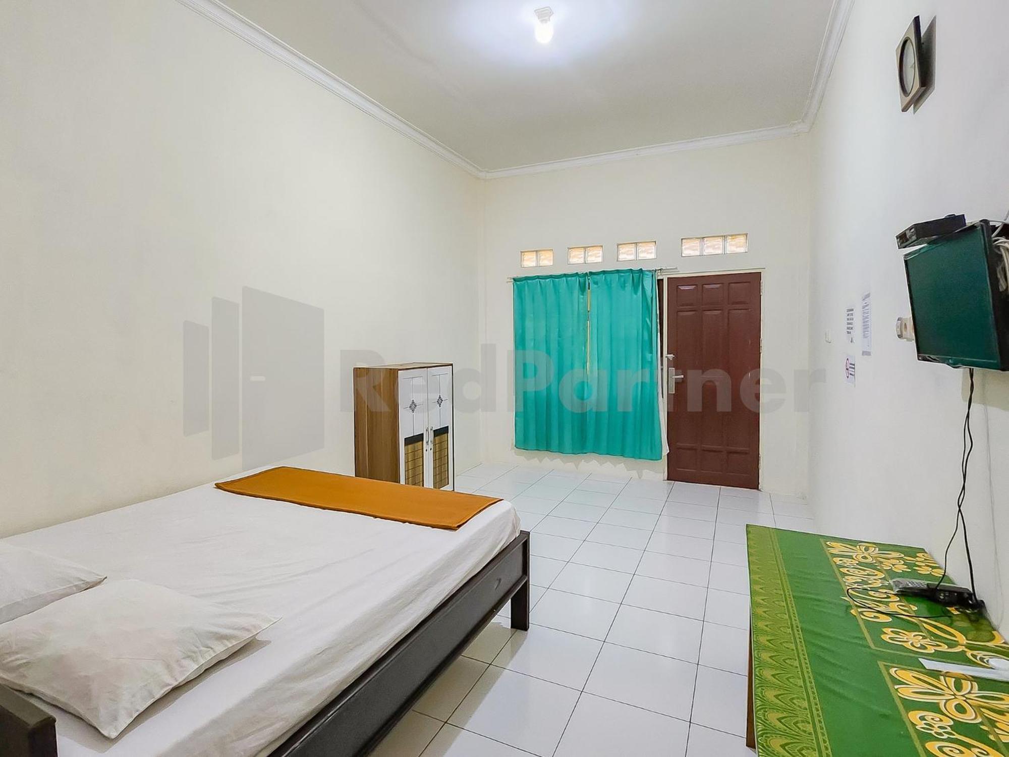Готель Griya Tambun Raya Redpartner Tumbangrungan Екстер'єр фото
